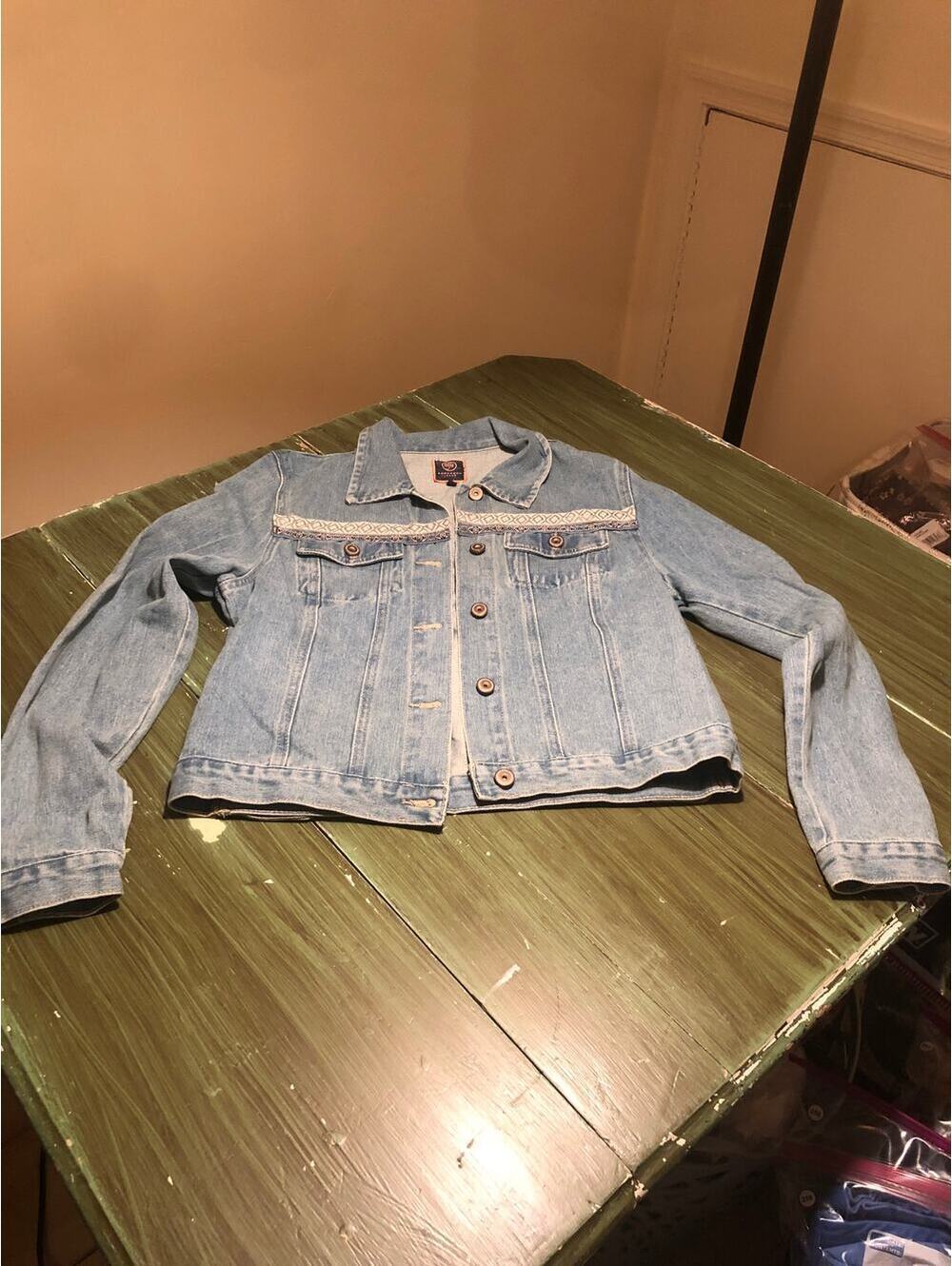 Boom Boom Jeans EUC Women's Embellished Embroidered Boho Denim Jacket Size L